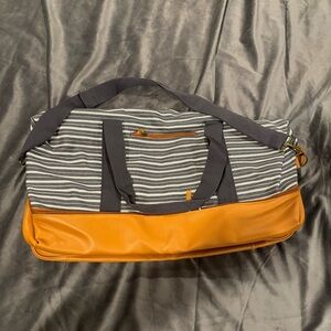 DSW navy & white travel tote bag.